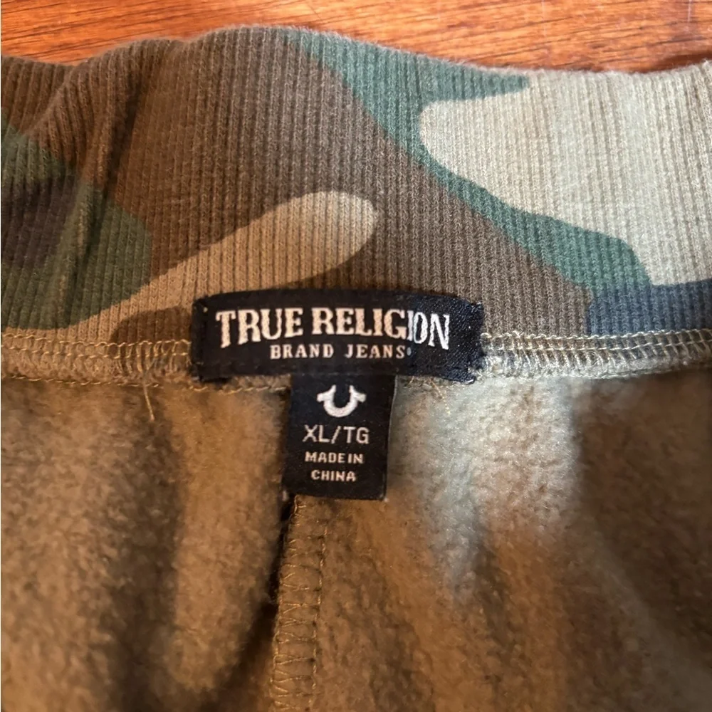 True religion Camo mens Jogger Pants XL
